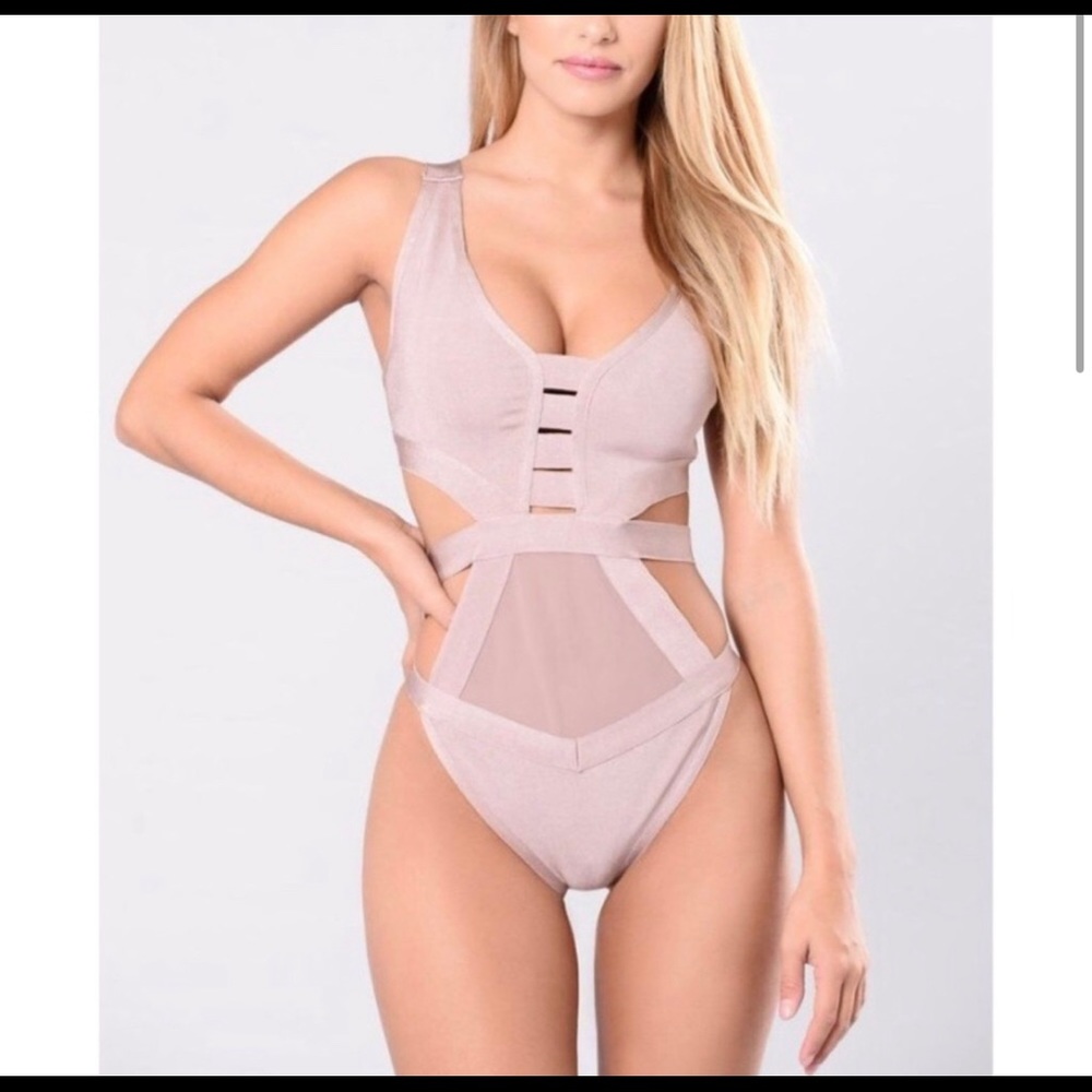 FashionNova Lavendar Bandage Monokini